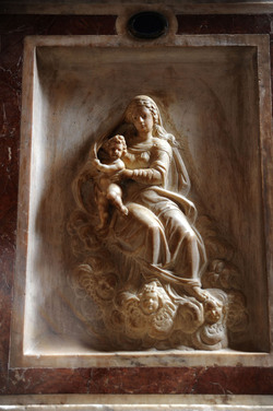 ISNELLO in Sicilia comune e paese del territorio delle madonie. Fotografie di Giulio Azzarello &copy;2014.