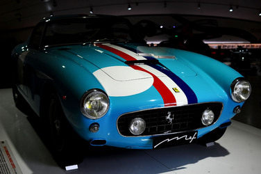 MUSEO ENZO FERRARI di Modena. Fotografie di Giulio Azzarello &copy;2016.