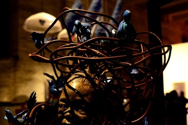 VENEZIA installazione nigeriana inizio Arsenale. Biennale Arch. Cont.. Fotografie di Giulio Azzarello &copy;2022.