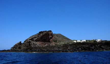 ISOLA DI LINOSA panoramiche e particolari. Fotografie di Giulio Azzarello &copy;2014.