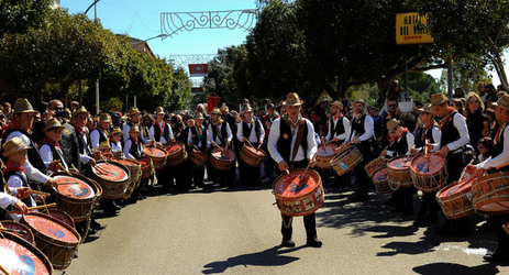 Tamburai siciliani di Agrigento. Fotografie di Giulio Azzarello &copy;2017.