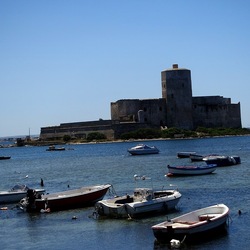 TRAPANI. Fotografie di Giulio Azzarello ©2022.