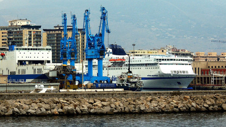 IL GOLFO E IL PORTO DI PALERMO. Fotografie di Giulio Azzarello &copy;2015 2016.