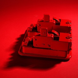 SCARPE. Fotografia di Giulio Azzarello ©2023. SCARPE. Fotografia di Giulio Azzarello ©2023.