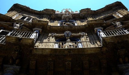 CENTRO STORICO di PALERMO fotografie di Giulio Azzarello &copy;2019.