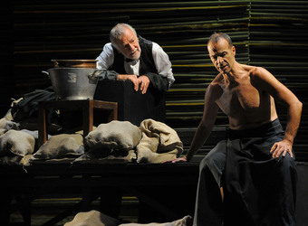 TEATRO stabile BIONDO di Palermo. Primo spettacolo stagione 2015 2106. Foto di Giulio Azzarello &copy;.