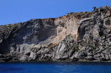 ISOLA DI FAVIGNANA in Sicilia. Visioni panoramiche o particolari. Fotografie di Giulio Azzarello ©2014. ISOLA DI FAVIGNANA in Sicilia. Visioni panoramiche o particolari. Fotografie di Giulio Azzarello ©2014.