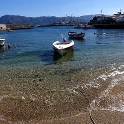 BARCHE. Fotografie di Giulio Azzarello &copy;2022.