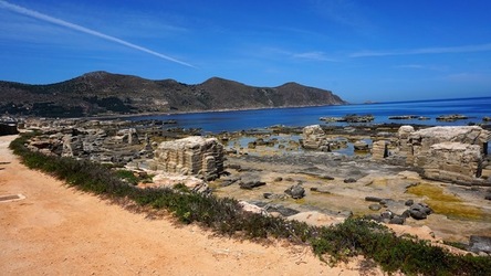 FAVIGNANA. Fotografie di Giulio Azzarello &copy;2022.