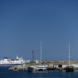 PALERMO. Fotografie di Giulio Azzarello &copy;2024.