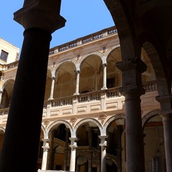 PALERMO. Fotografie di Giulio Azzarello &copy;2023.