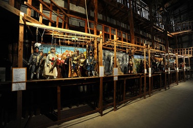 TRADIZIONI IN VIAGGIO mostra di pupi di Mimmo Cuticchio. Fotografie di Giulio Azzarello &copy;2014.