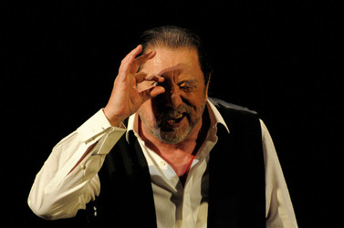 LUIGI MARIA BURRUANO attore italiano di origini siciliane. Fotografie di Giulio Azzarello ©2014. LUIGI MARIA BURRUANO attore italiano di origini siciliane. Fotografie di Giulio Azzarello ©2014.