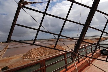 LE SALINE di Trapani in Sicilia. Fotografie di Giulio Azzarello ©2014. LE SALINE di Trapani in Sicilia. Fotografie di Giulio Azzarello ©2014.
