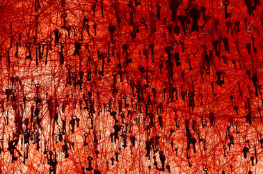BIENNALE di VENEZIA padiglione giapponese. Foto di Giulio Azzarello &copy;2015 2016. Opera di Chiharu Shiota The KEY in the HAND .