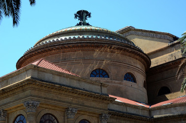TEATRO Massimo di Palermo visioni panoramiche e particolari. Fotografie di Giulio Azzarello ©2014. TEATRO Massimo di Palermo visioni panoramiche e particolari. Fotografie di Giulio Azzarello ©2014.