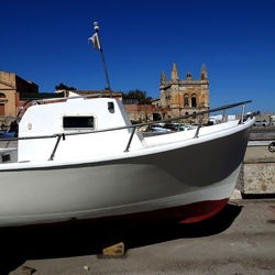 BARCHE. Fotografie di Giulio Azzarello &copy;2022.