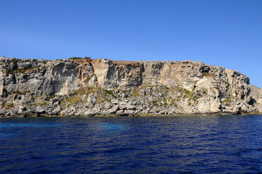 ISOLA DI FAVIGNANA in Sicilia. Visioni panoramiche o particolari. Fotografie di Giulio Azzarello ©2014. ISOLA DI FAVIGNANA in Sicilia. Visioni panoramiche o particolari. Fotografie di Giulio Azzarello ©2014.