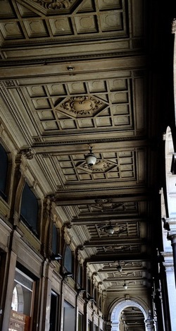 BOLOGNA centro storico. Fotografie di Giulio Azzarello &copy;2018.