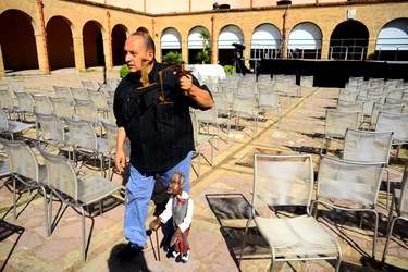 TEATRO TAGES Sardegna Cagliari. Fotografie di Giulio Azzarello ©2020.