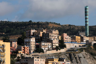 PORTO EMPEDOCLE in Sicilia. Fotografie di Giulio Azzarello &copy;2014.