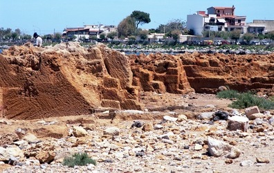 SCOGLIERA ROSSA fotografie di Giulio Azzarello &copy;2021.