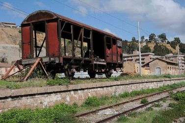 PORTO EMPEDOCLE in Sicilia. Fotografie di Giulio Azzarello &copy;2014.