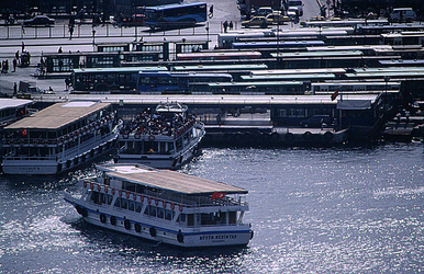 ISTAMBUL in Turchia panoramiche e particoalri. Fotografie di Giulio Azzarello &copy;2014.