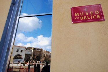 MUSEO della Memoria DEL BELICE a S.Margherita del Belice. Fotografie di Giulio Azzarello &copy;2014.