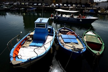 BARCHE da PESCA fotografie di Giulio Azzarello &copy;2019.