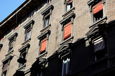 BOLOGNA centro storico. Fotografie di Giulio Azzarello &copy;2018.