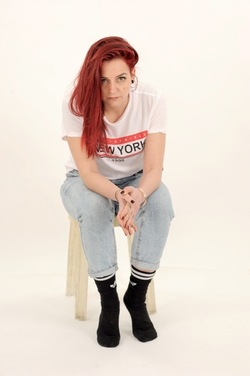 LUCREZIA artista modella attrice. Fotografie di Giulio Azzarello &copy;2018.