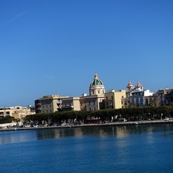 TRAPANI. Fotografie di Giulio Azzarello &copy;2022.