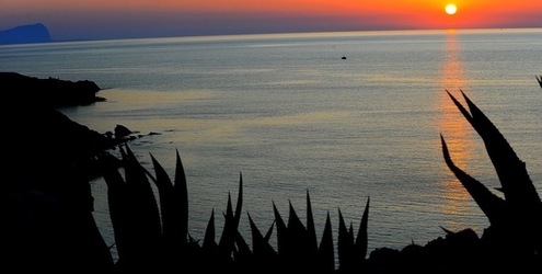 TRAMONTI Sicilia. Fotografie di Giulio Azzarello &copy;2020.