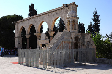 LA CITTA SANTA DI GERUSALEMME fotografie di Giulio Azzarello ©2104. LA CITTA SANTA DI GERUSALEMME fotografie di Giulio Azzarello ©2104.