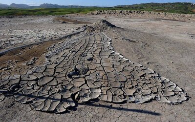 LE MACALUBE di Sicilia. Fotografie di Giulio Azzarello ©2014. LE MACALUBE di Sicilia. Fotografie di Giulio Azzarello ©2014.