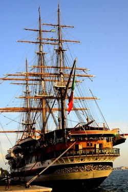 AMERIGO VESPUCCI fotografie di Giulio Azzarello ©2020. AMERIGO VESPUCCI fotografie di Giulio Azzarello ©2020.