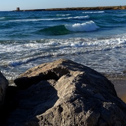 COSTA SICILIANA. Fotografie di Giulio Azzarello &copy;2022.