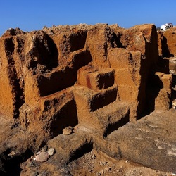 BARCARELLO. Fotografie di Giulio Azzarello ©2022. BARCARELLO. Fotografie di Giulio Azzarello ©2022.