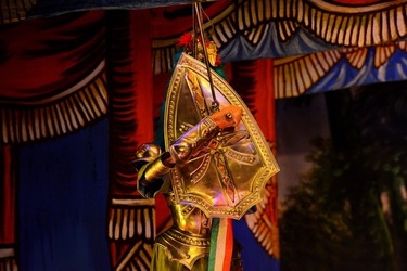 OPERA dei PUPI di Mimmo e Giacomo Cuticchio. Fotografia di Giulio Azzarello ©2020. OPERA dei PUPI di Mimmo e Giacomo Cuticchio. Fotografia di Giulio Azzarello ©2020.