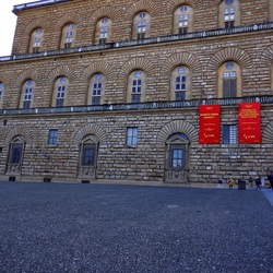 FIRENZE fotografie di Giulio Azzarello &copy;2022.