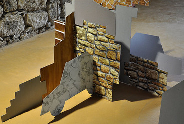 ANNE CLEMENCE de GROLEE e una sua installazione. Fotografie di Giulio Azzarello &copy;2014.