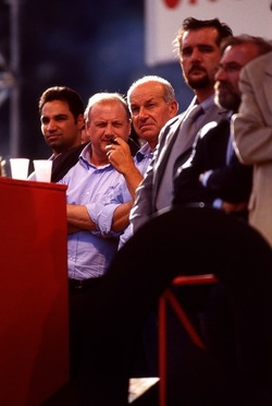 MANIFESTAZIONE fotografie di Giulio Azzarello ©2001 2022. MANIFESTAZIONE fotografie di Giulio Azzarello ©2001 2022.