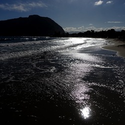 MONDELLO. Fotografie di Giulio Azzarello &copy;2024.