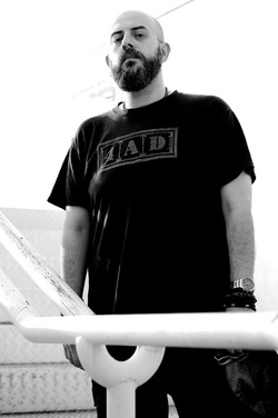 ALESSIO BOSCO artista musicista compositore. Fotografie di Giulio Azzarello &copy;2018.