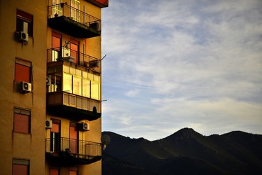 PERIFERIE fotografie di Giulio Azzarello ©2019.