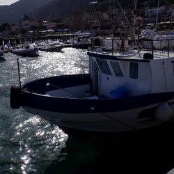 MONDELLO. Fotografie di Giulio Azzarello &copy;2022.