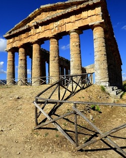 SEGESTA sito archeologico. Fotografie di Giulio Azzarello ©2018.