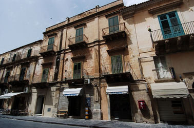 IL BAROCCO DI NOTO in Sicilia panoramiche e particolari. Fotografie di Giulio Azzarello &copy;2014.