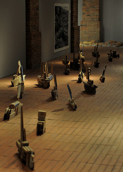 Installazione di Anne Clemence DeGrollee alla GAM di Palermo. Fotografie di Giulio Azzarello &copy;2017.